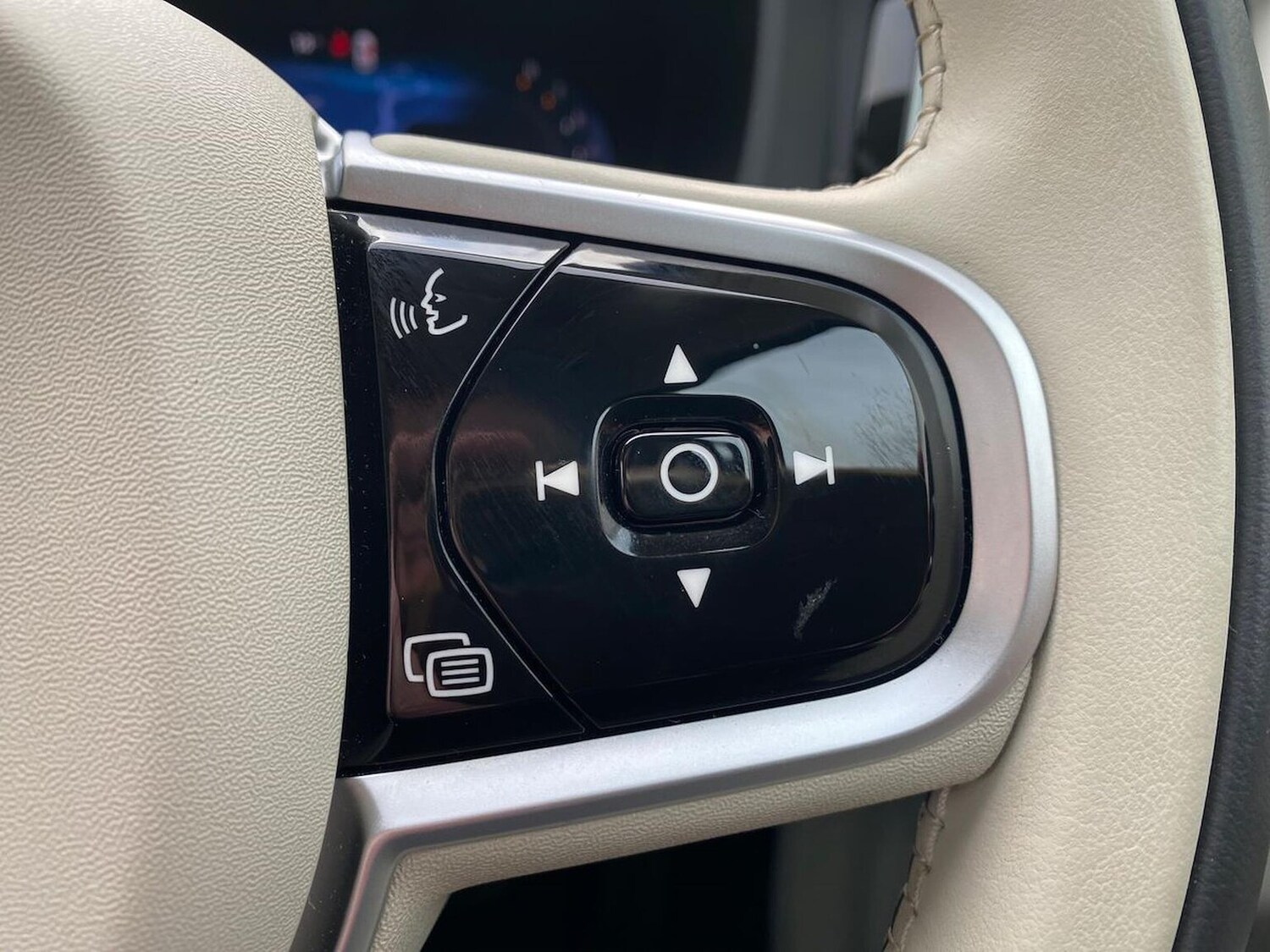 Used Volvo XC60 2025 for sale - 78194005: Photo 28