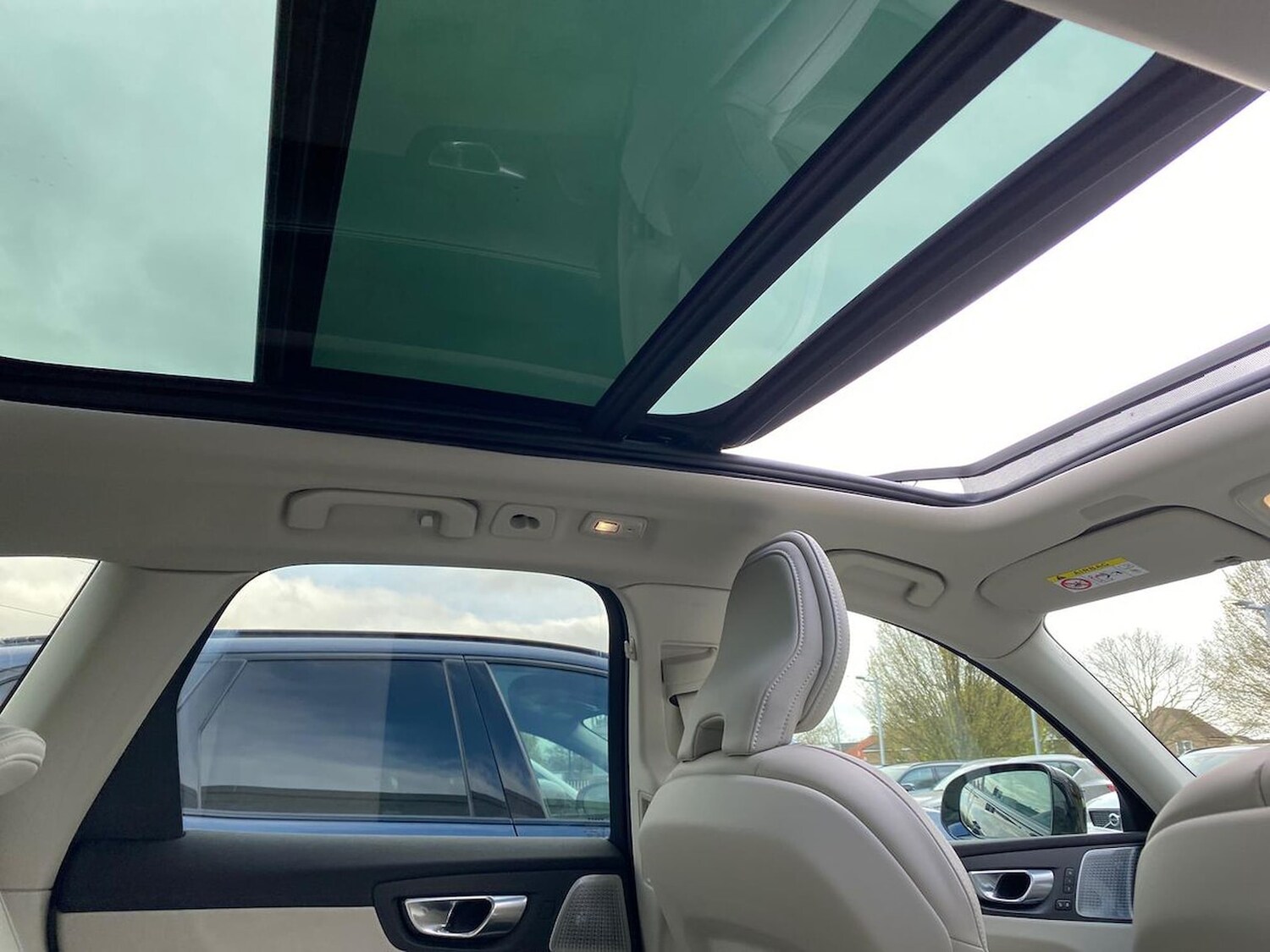 Used Volvo XC60 2025 for sale - 78194005: Photo 34