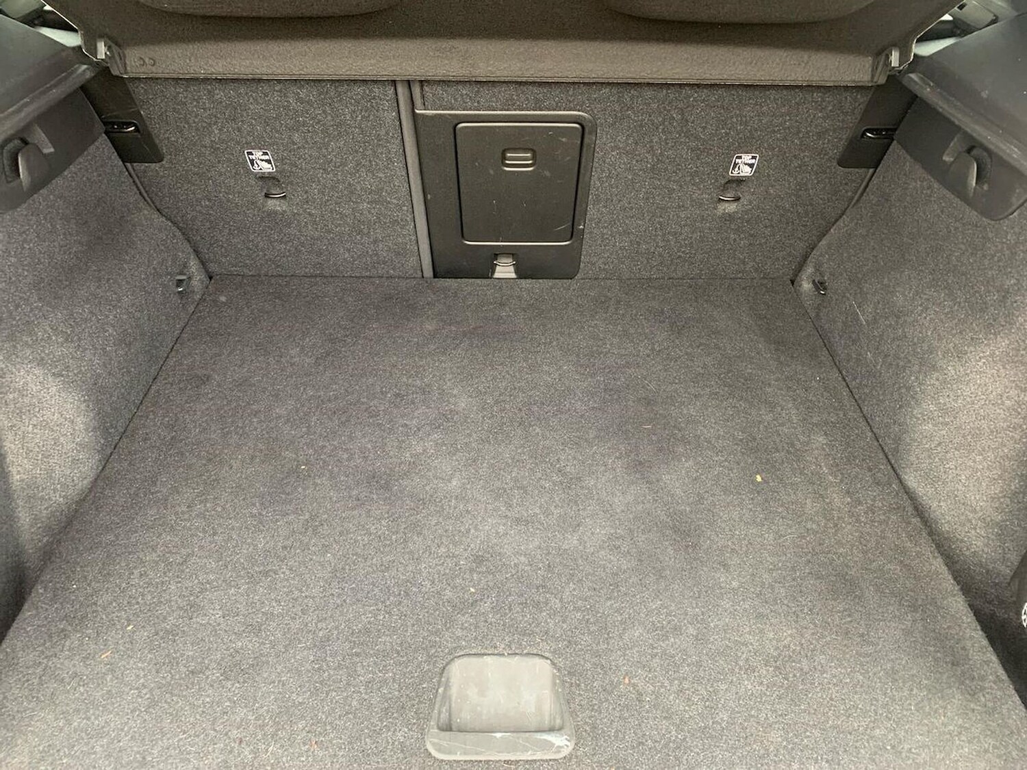 Used Volvo XC40 2021 for sale - 75957070: Photo 17