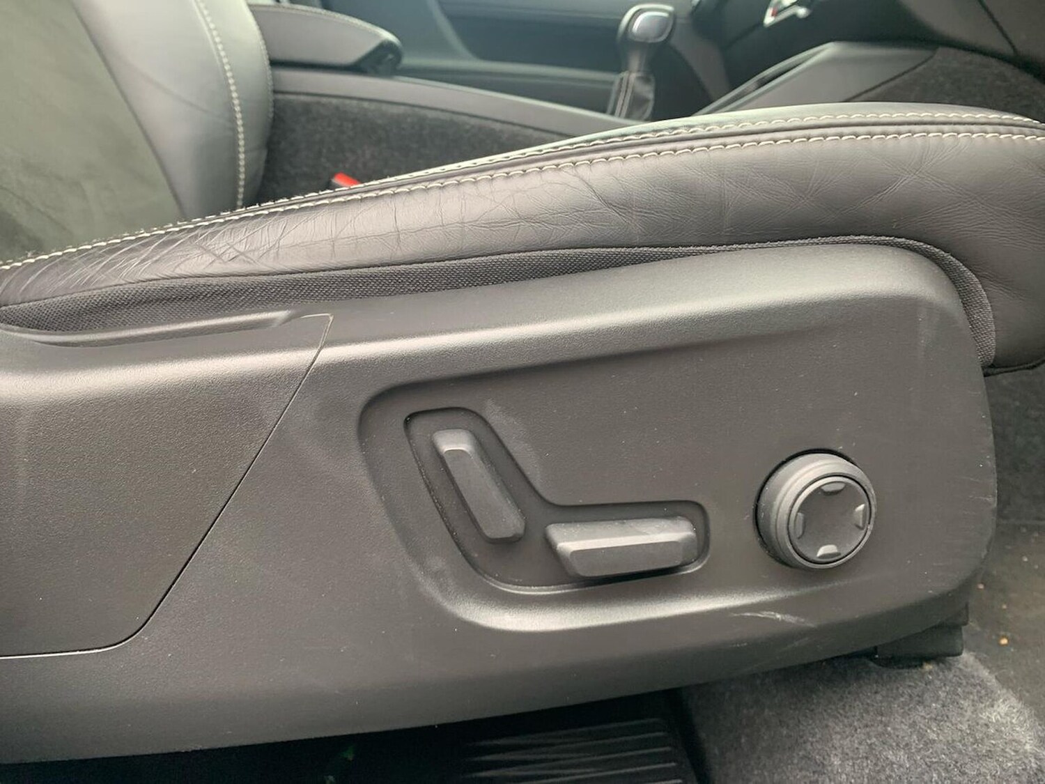 Used Volvo XC40 2021 for sale - 75957070: Photo 27