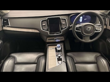 Used Volvo XC90 2023 for sale - 79380095: Photo