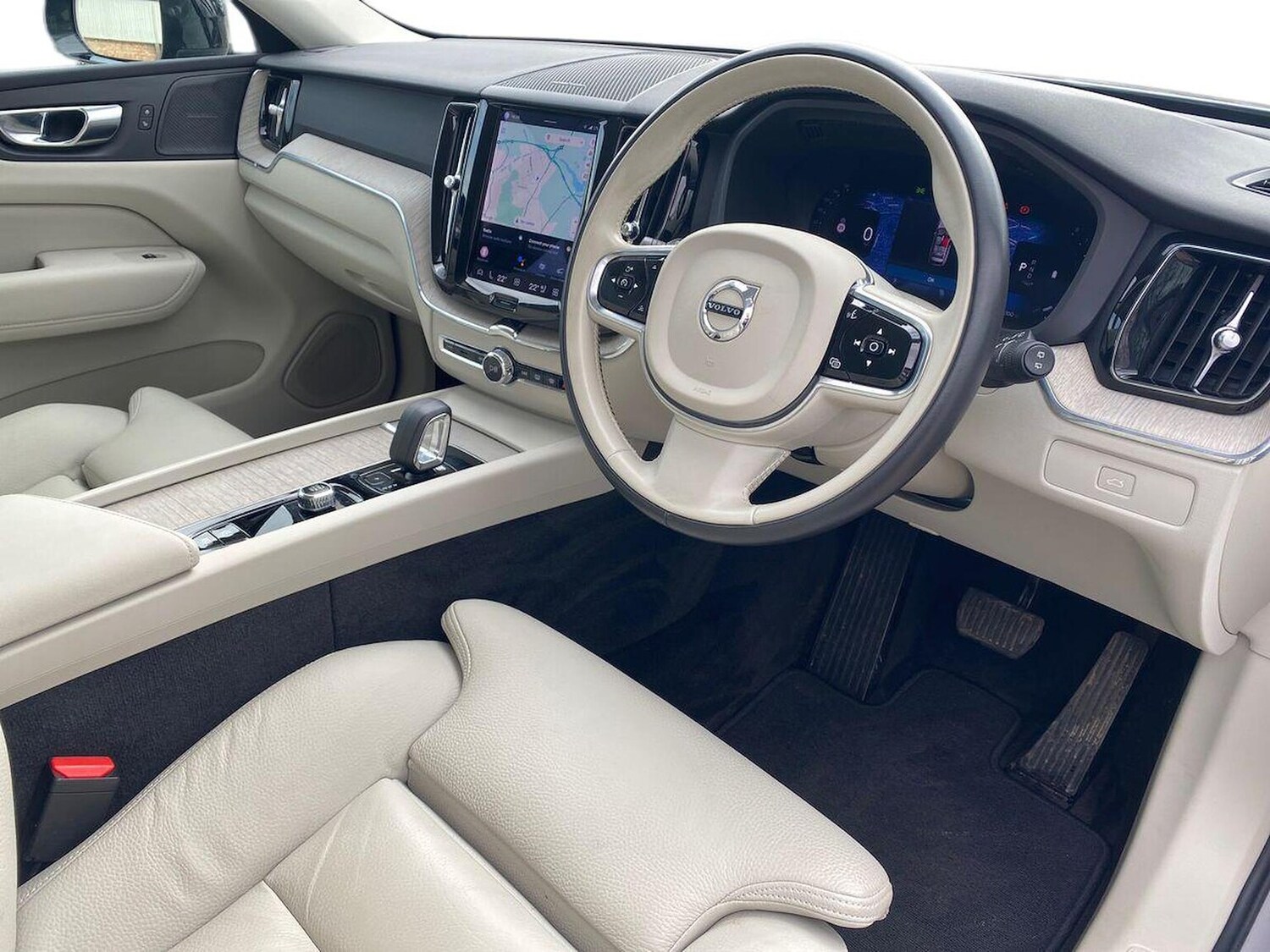 Used Volvo XC60 2023 for sale - 78193838: Photo 17