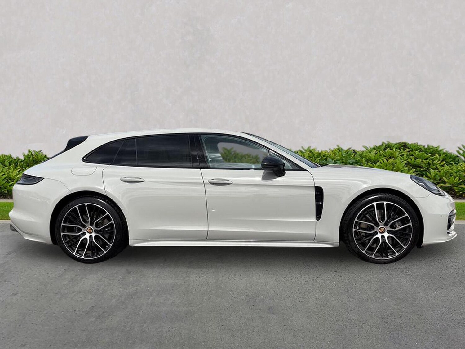 Used Porsche Panamera 2023 for sale - 78193979: Photo 3