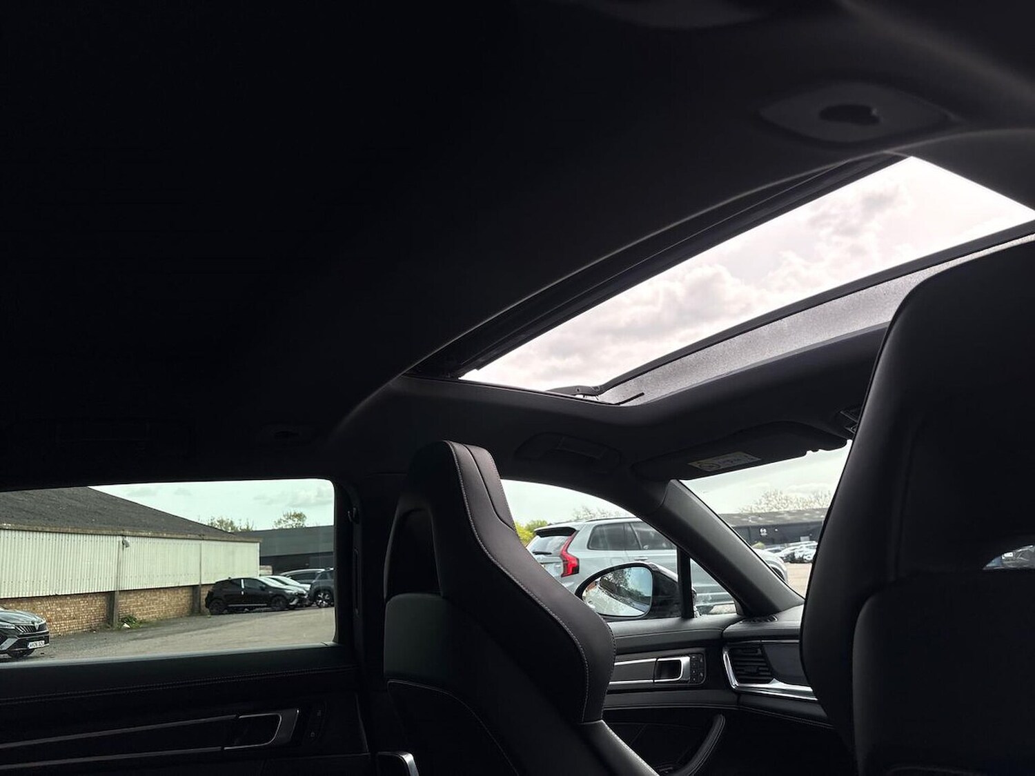 Used Porsche Panamera 2023 for sale - 78193979: Photo 32