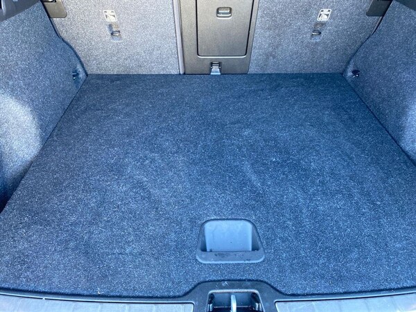 Used Volvo XC40 2021 for sale - 76187189: Photo 17