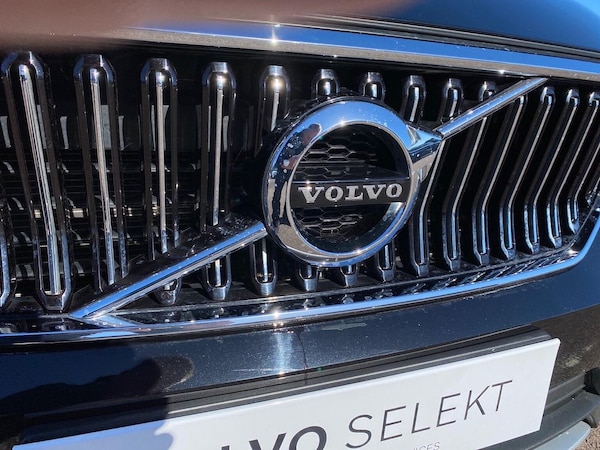 Used Volvo XC40 2021 for sale - 76187189: Photo 33