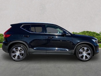 Used Volvo XC40 2021 for sale - 76187189: Photo 3