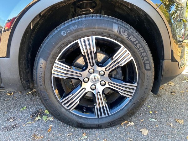Used Volvo XC40 2021 for sale - 76187189: Photo 6