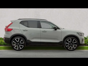 Used Volvo XC40 2025 for sale - 78373705: Photo