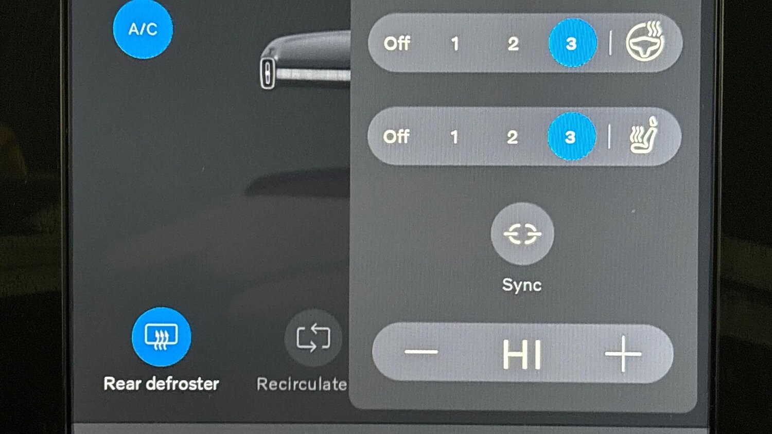 Used Volvo XC40 2025 for sale - 77715398: Photo 25