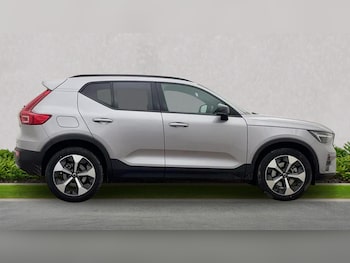 Used Volvo XC40 2025 for sale - 77715398: Photo