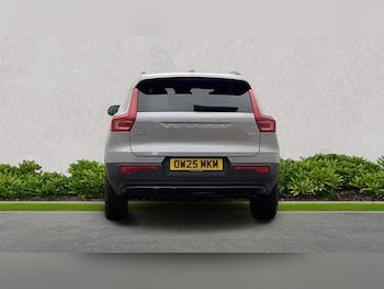 Used Volvo XC40 2025 for sale - 77715398: Photo