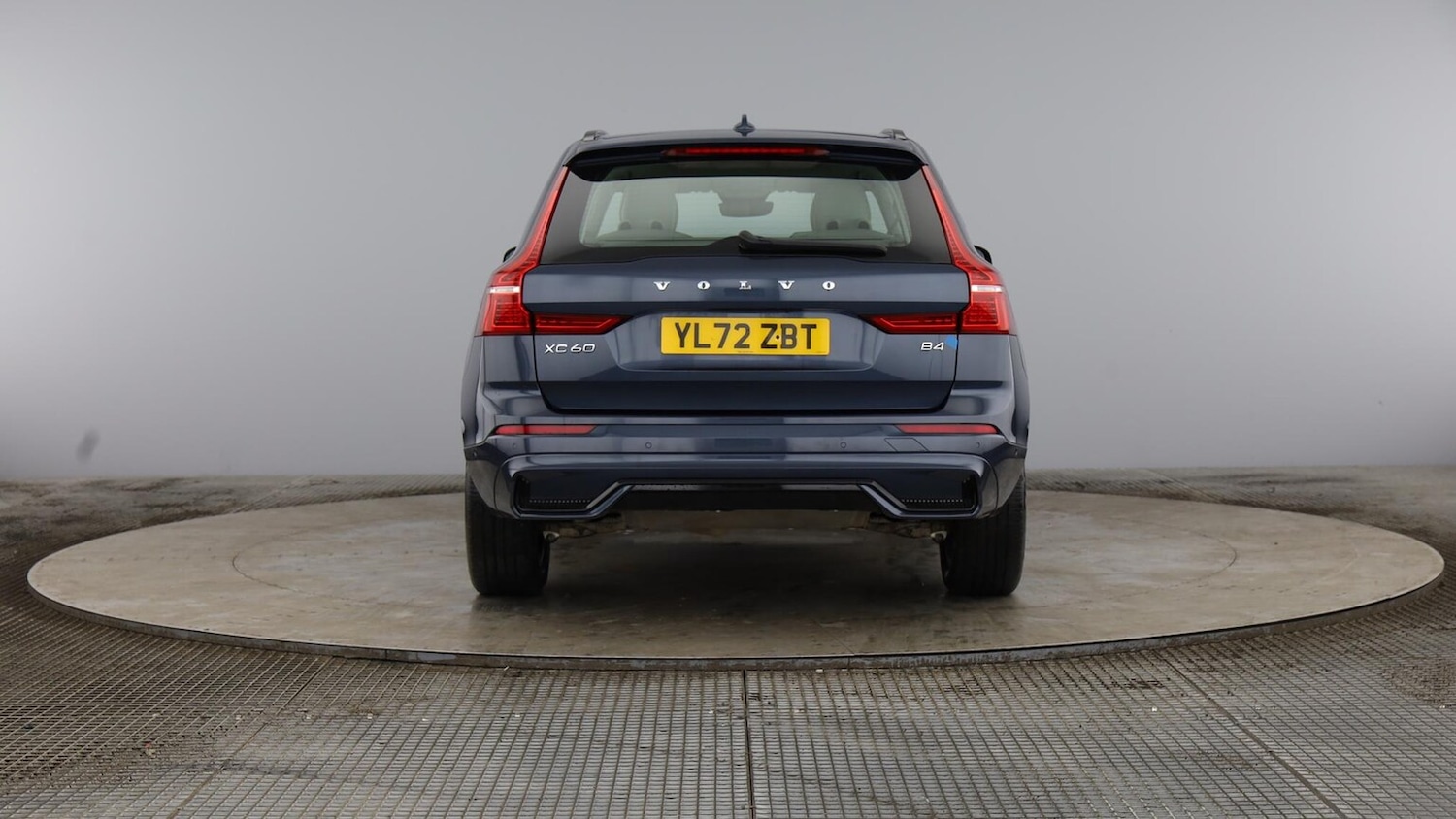 Used Volvo XC60 2023 for sale - 76374359: Photo 12