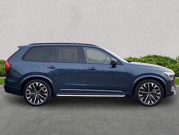 Used Volvo XC90 2025 for sale - 77487534: Photo