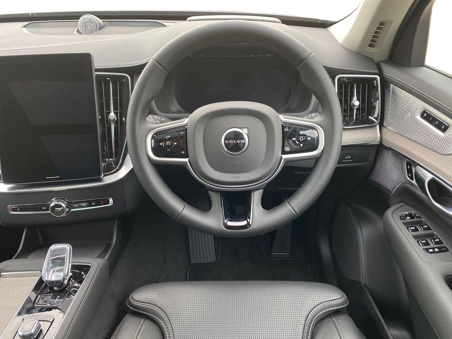 Used Volvo XC90 2025 for sale - 77487534: Photo 9