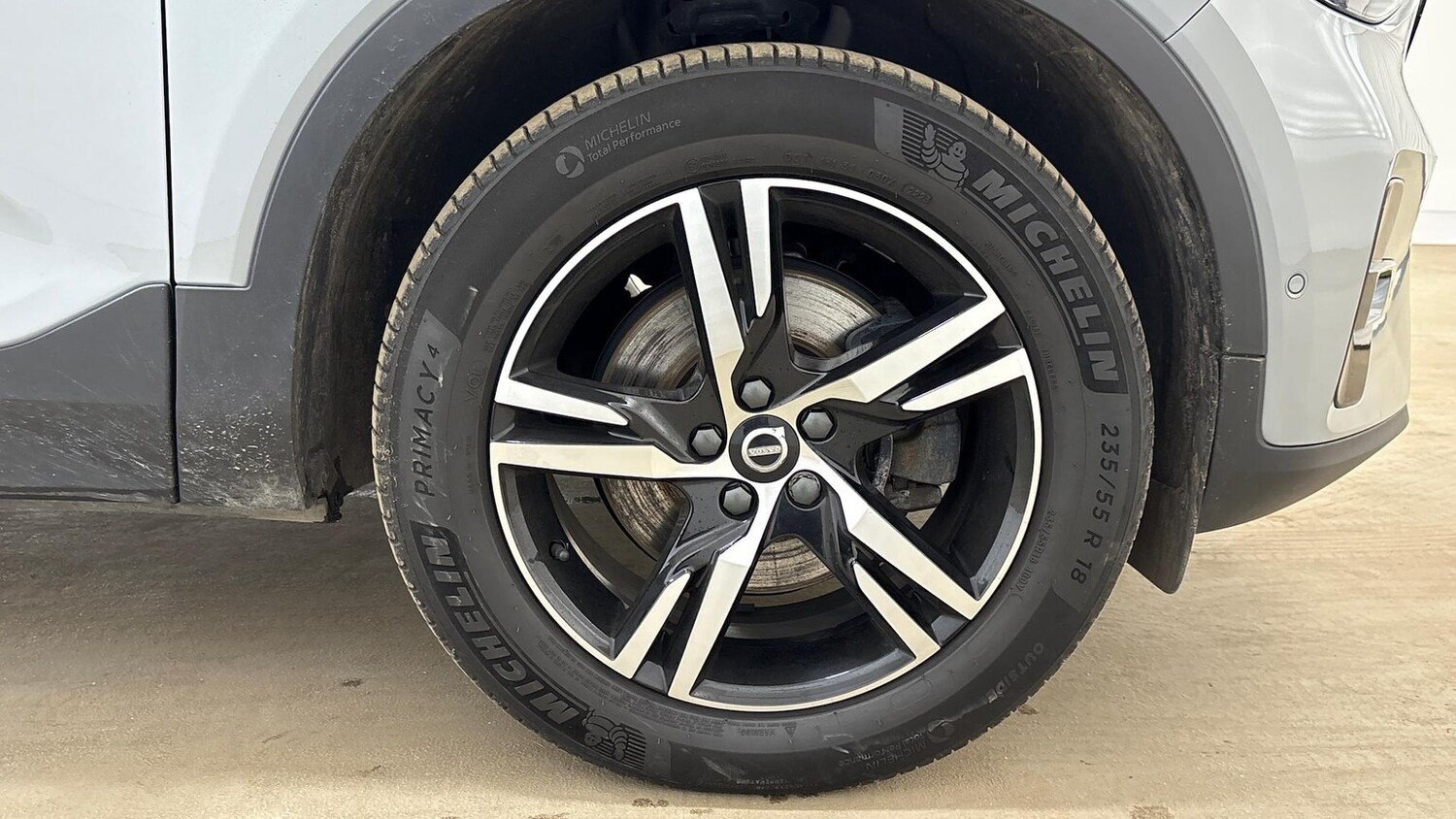 Used Volvo XC40 2023 for sale - 76422387: Photo 16