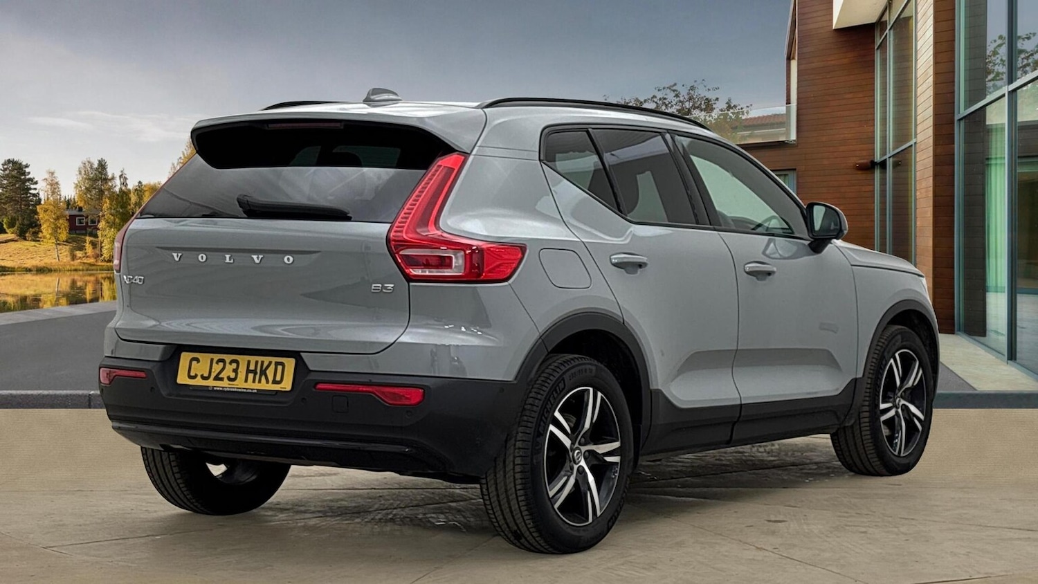 Used Volvo XC40 2023 for sale - 76422387: Photo 3