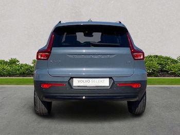 Used Volvo XC40 2023 for sale - 79143363: Photo