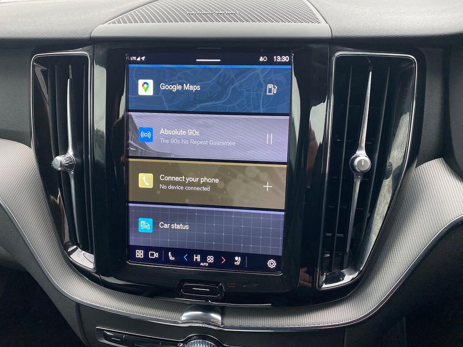 Used Volvo XC60 2023 for sale - 77901612: Photo 11