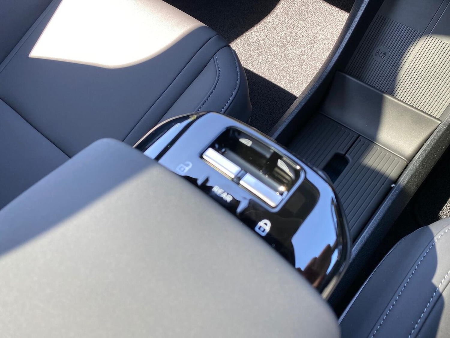 Used Volvo EX30 2025 for sale - 76497360: Photo 21