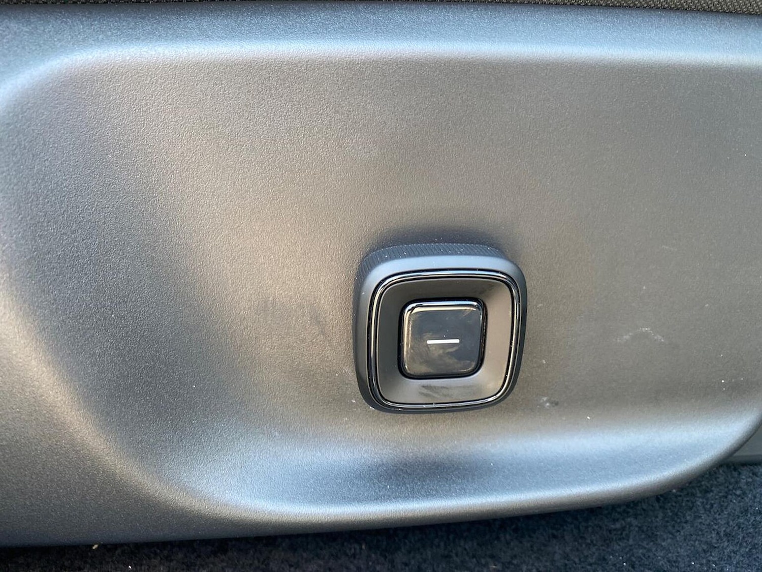 Used Volvo EX30 2025 for sale - 76497360: Photo 30