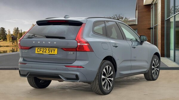 Used Volvo XC60 2022 for sale - 76207433: Photo 3