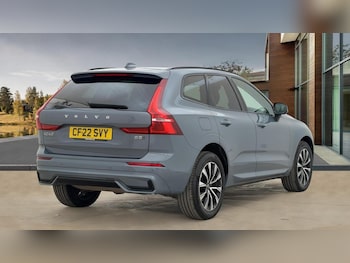Used Volvo XC60 2022 for sale - 76207433: Photo 3