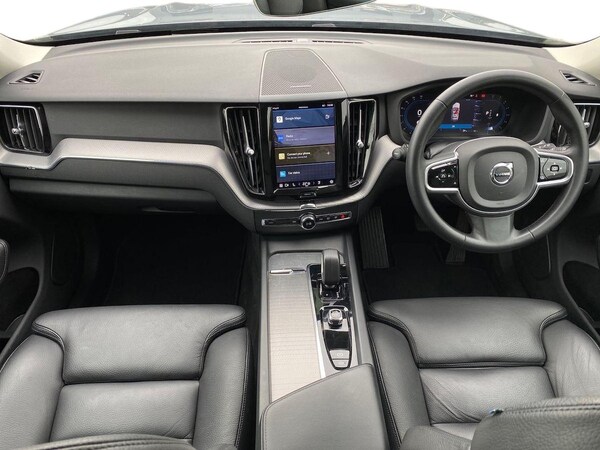 Used Volvo XC60 2022 for sale - 76207433: Photo 8