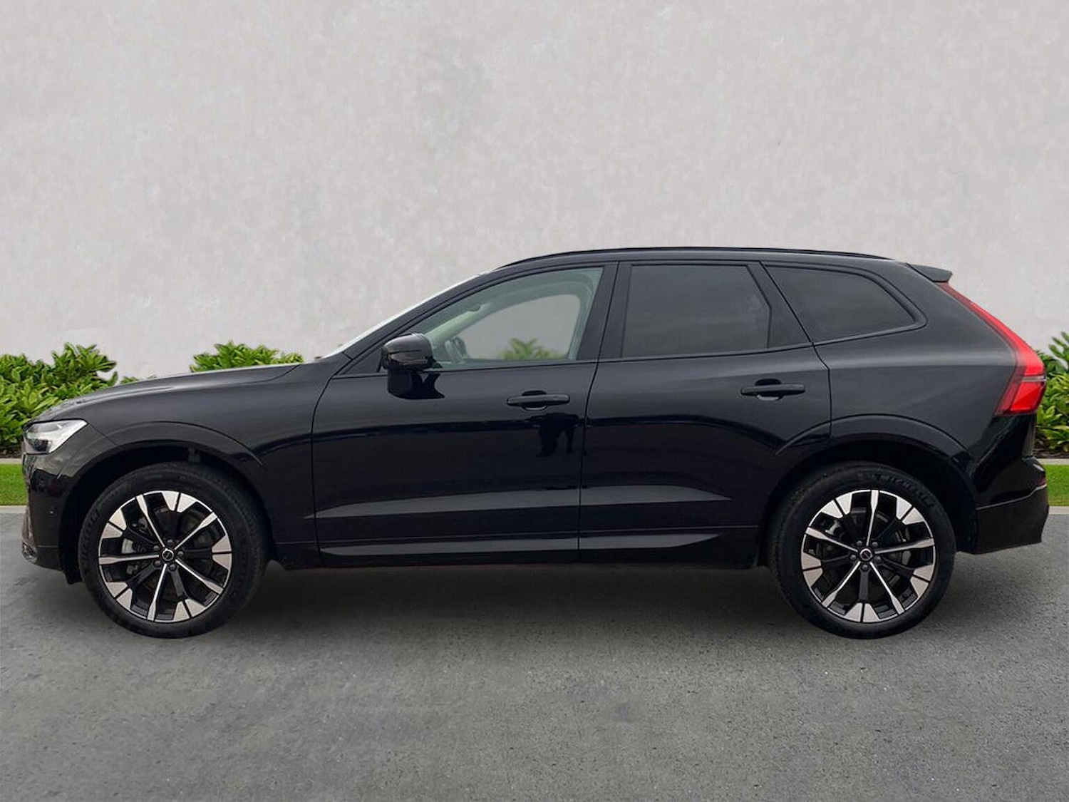 Used Volvo XC60 2025 for sale - 77901618: Photo 19