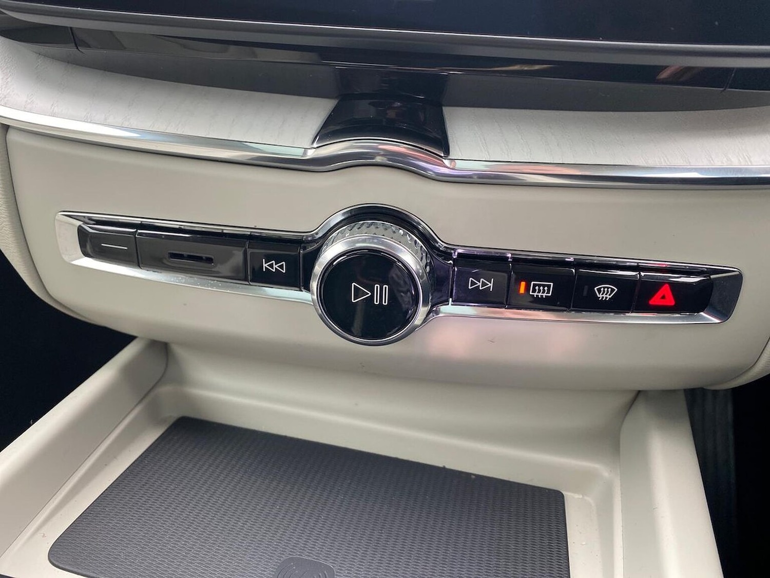 Used Volvo XC60 2025 for sale - 77901618: Photo 22