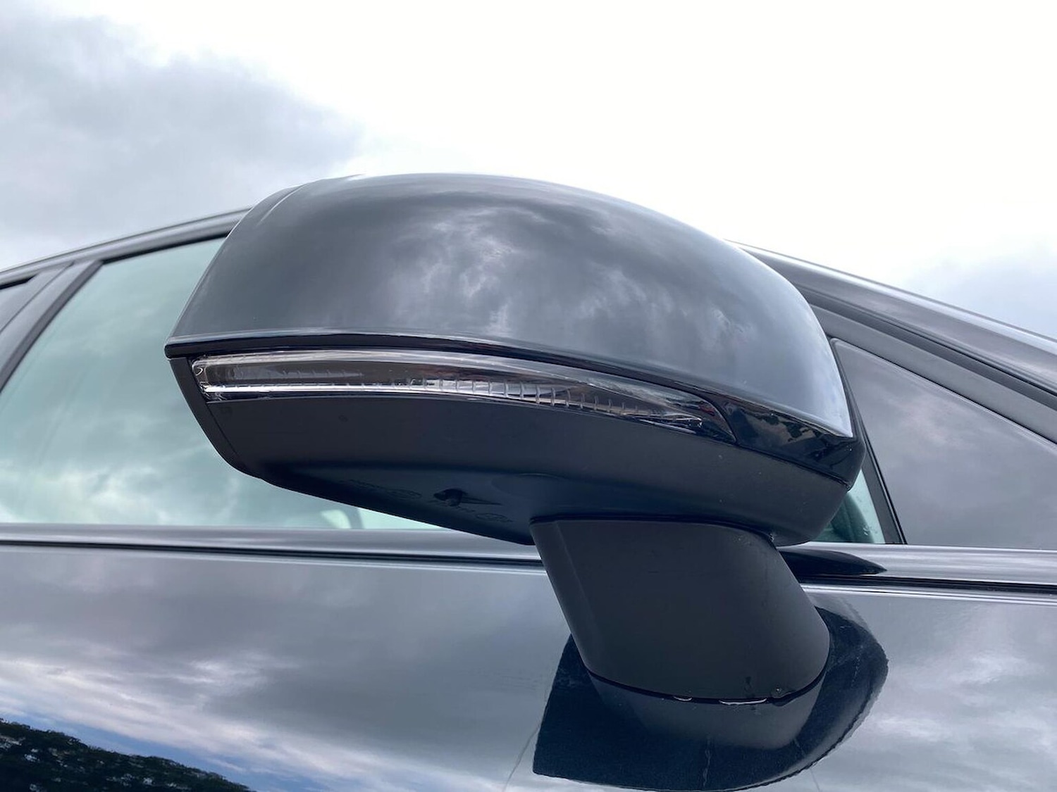 Used Volvo XC40 2025 for sale - 76091063: Photo 33