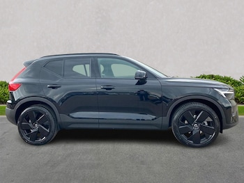 Used Volvo XC40 2025 for sale - 76091063: Photo