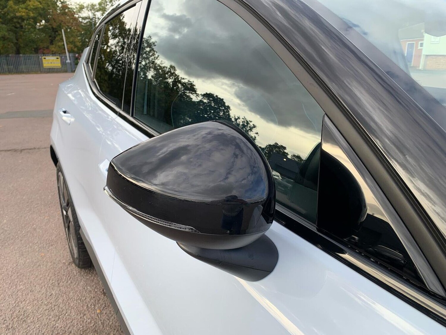 Used Volvo EX30 2025 for sale - 76181434: Photo 13