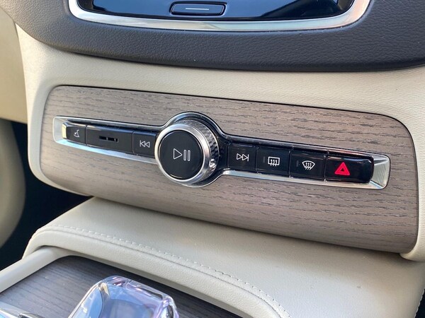 Used Volvo XC90 2024 for sale - 76236970: Photo 12