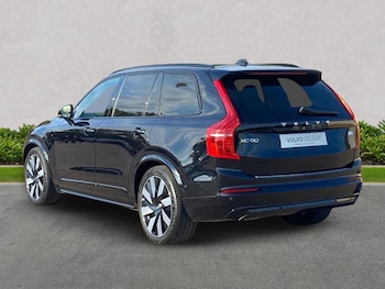 Used Volvo XC90 2024 for sale - 76236970: Photo 2