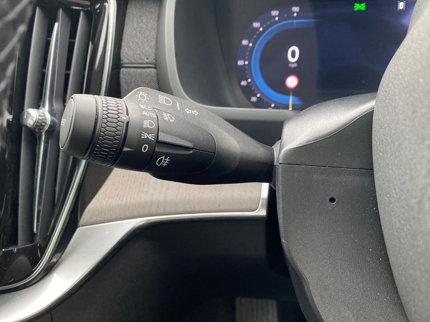 Used Volvo XC90 2025 for sale - 77802101: Photo 29