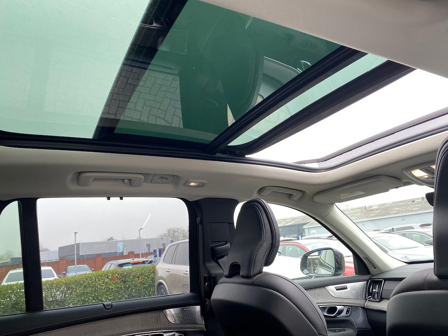 Used Volvo XC90 2025 for sale - 77802101: Photo 32