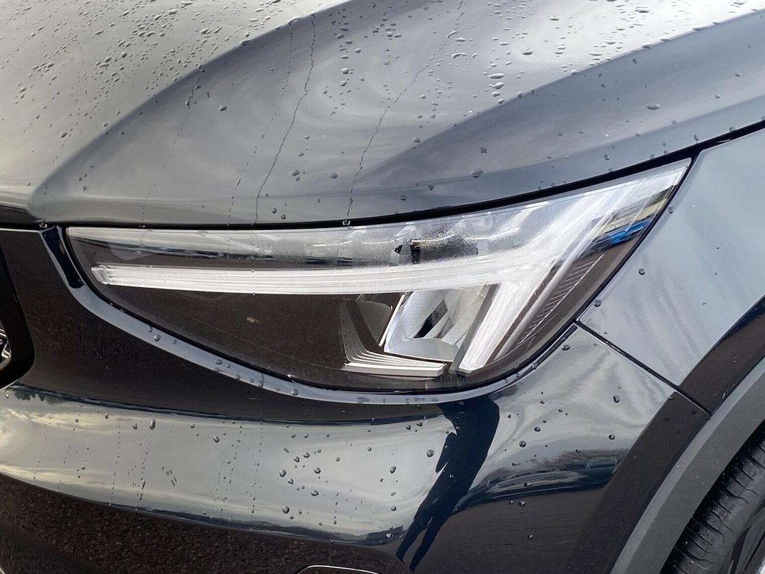 Used Volvo XC40 2024 for sale - 76543045: Photo 35