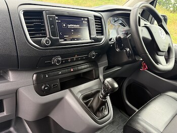 Used Vauxhall Vivaro 2020 for sale - 76017930: Photo