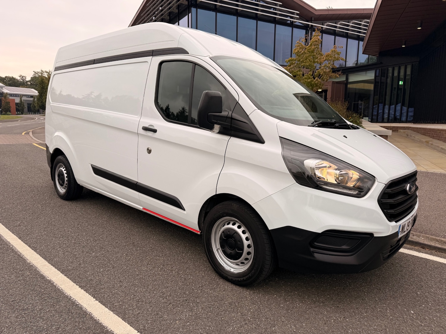 Used Ford Transit Custom 2019 for sale - 76088664: Photo 3