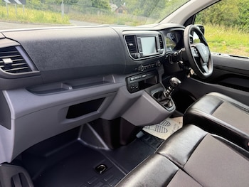 Used Vauxhall Vivaro 2021 for sale - 75569504: Photo