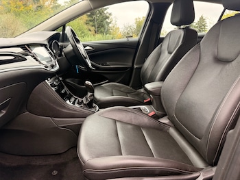 Used Vauxhall Astra 2016 for sale - 76287809: Photo 2
