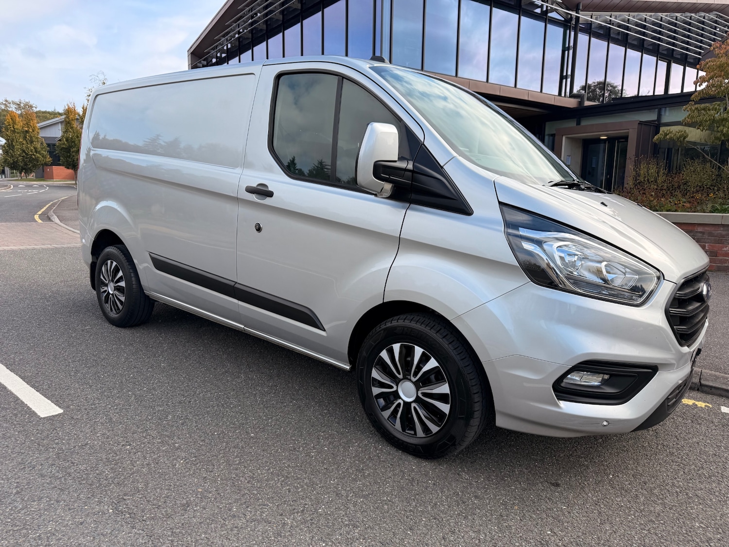 Used Ford Transit Custom 2020 for sale - 76243877: Photo 5