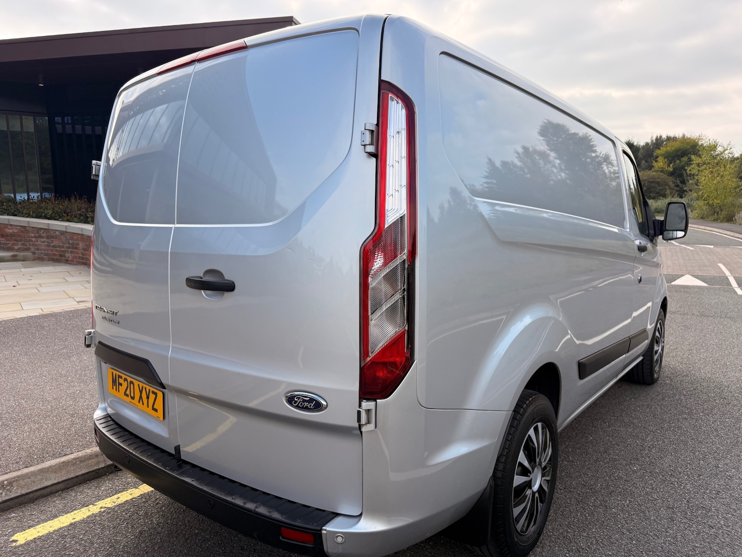 Used Ford Transit Custom 2020 for sale - 76243877: Photo 6