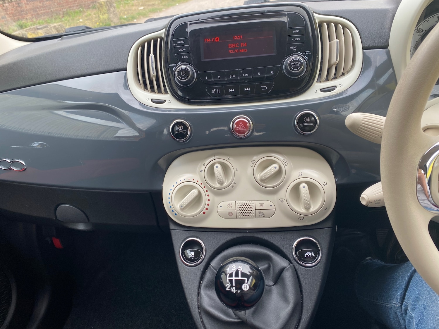 Vehicle 21