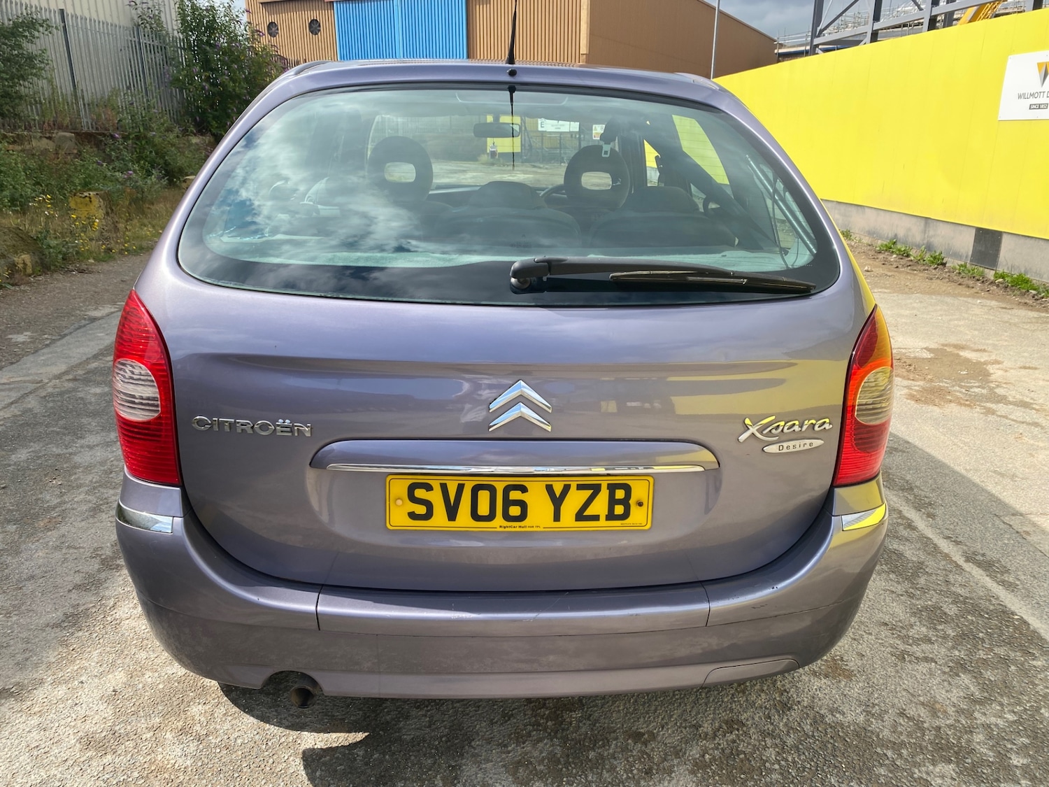 Vehicle 21