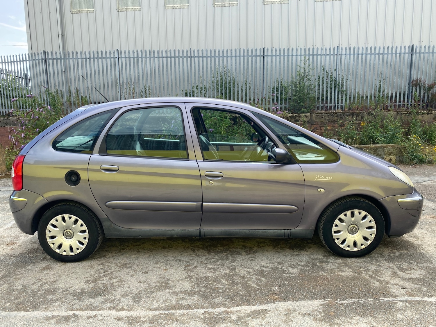 Vehicle 27