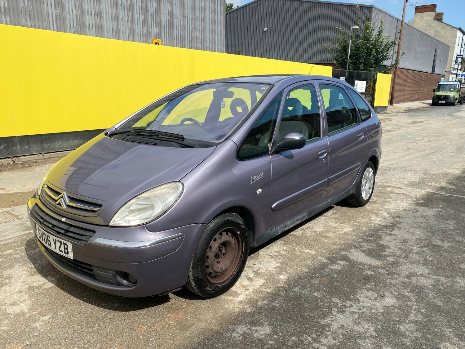 Vehicle 28