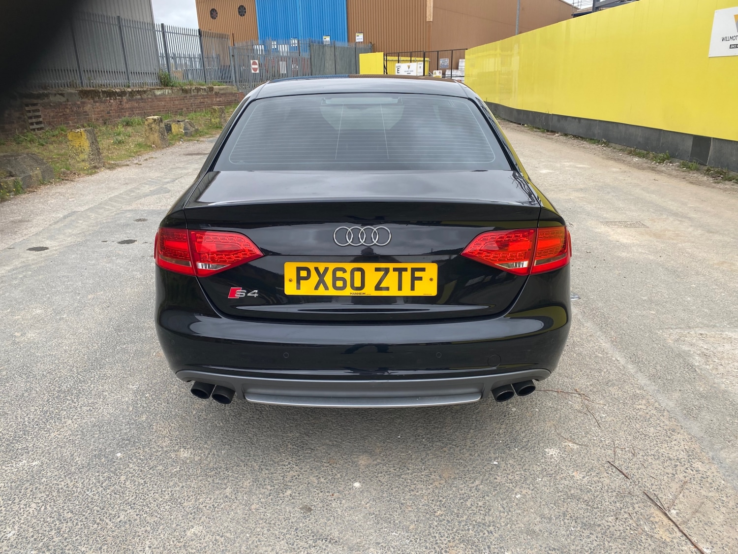Vehicle 28