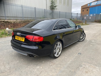 Used Audi A4 2010 for sale - 75718526: Photo